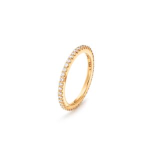 Love band ring fra Ole Lynggaard Copenhagen. i gult gull med diamanter.