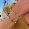 Coeur de Lion armring med lyse multicolor krystaller i gullfarget stål