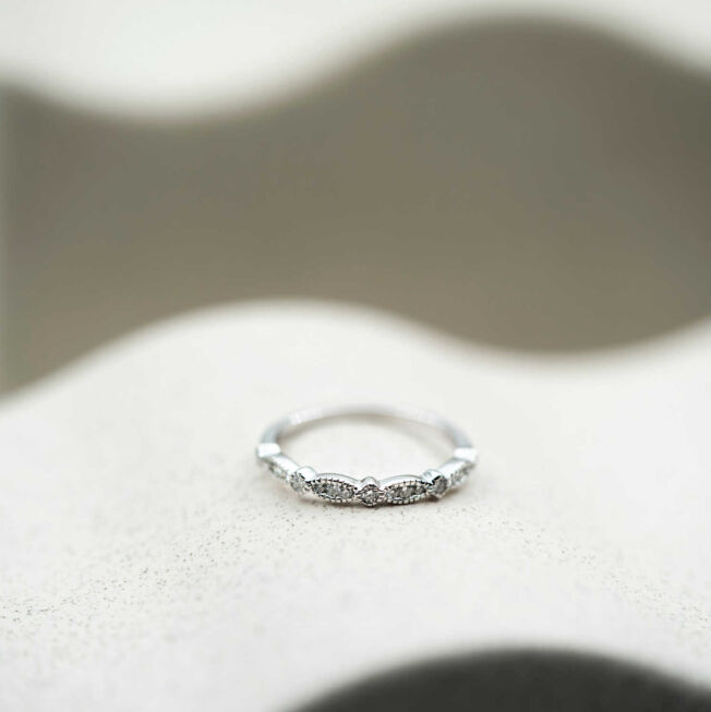 Ring i hvitt gull med diamanter 0,25 W.SI