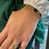 Susanne Friis Bjørner organisk ring i forgylt sølv med grønn kvarts