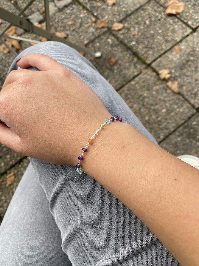 Susanne Friis Bjørner armbånd i sølv med mix av stener