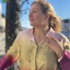 Susanne Friis Bjørner kjede i forgylt sølv med dråpeformet ferskenfarget månesten