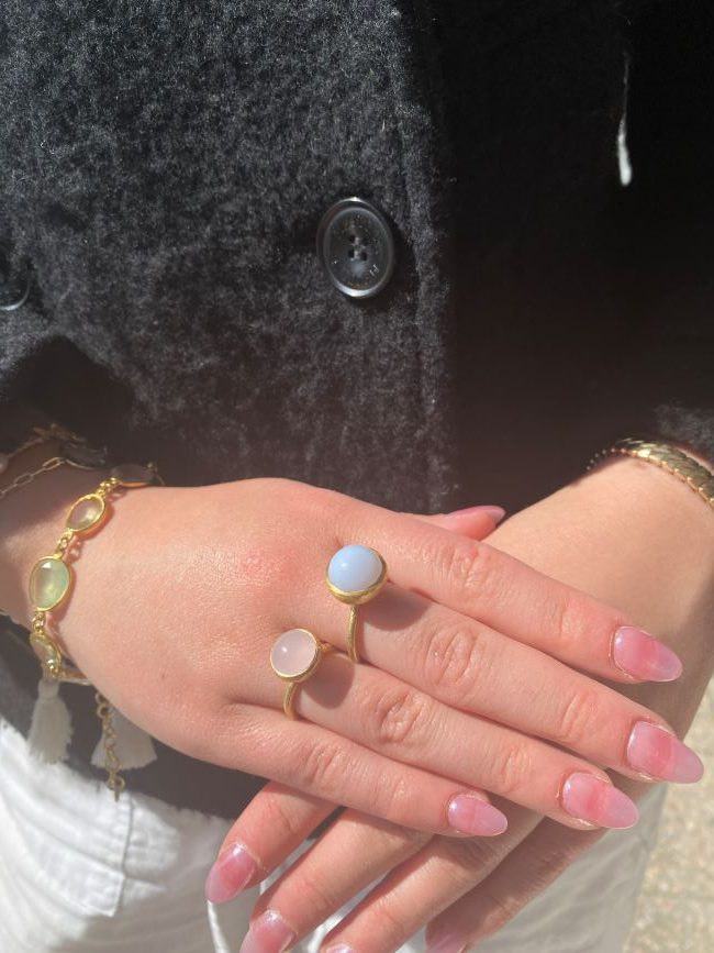 Susanne Friis Bjørner armbånd med rosenkvarts, lemonkvarts og phrenite
