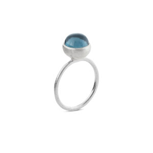 Susanne Friis Bjørner ring sølv med London Blue krystall, liten