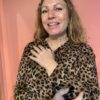 Susanne Friis Bjørner armbånd i forgylt sølv figaro mønster med ferskvannsperler