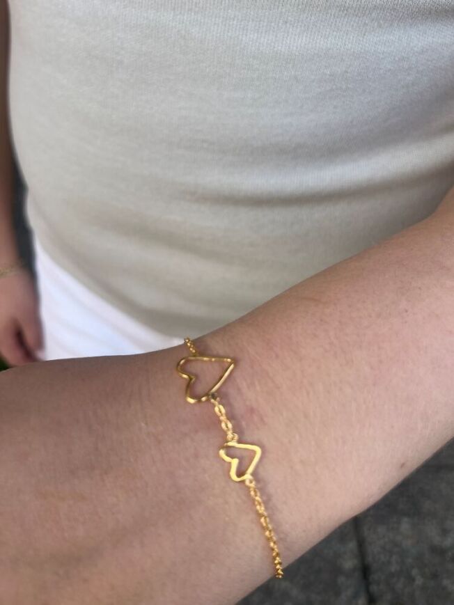 Armbånd med to hjerter fra Susanne Friis Bjørner