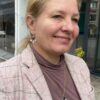 Susanne Friis Bjørner forgylt ørepynt med London blå krystall og 3 ferskvannsperler