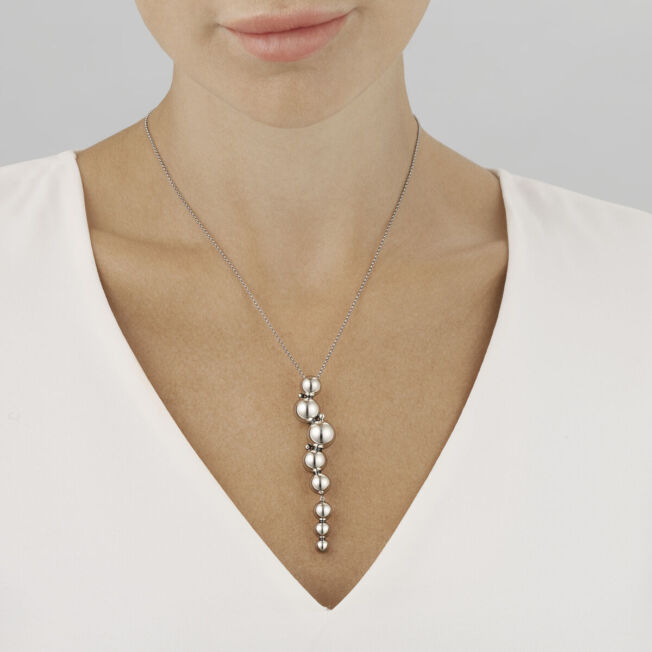 Georg Jensen Moonlight Grapes kjede i sølv mellomstor