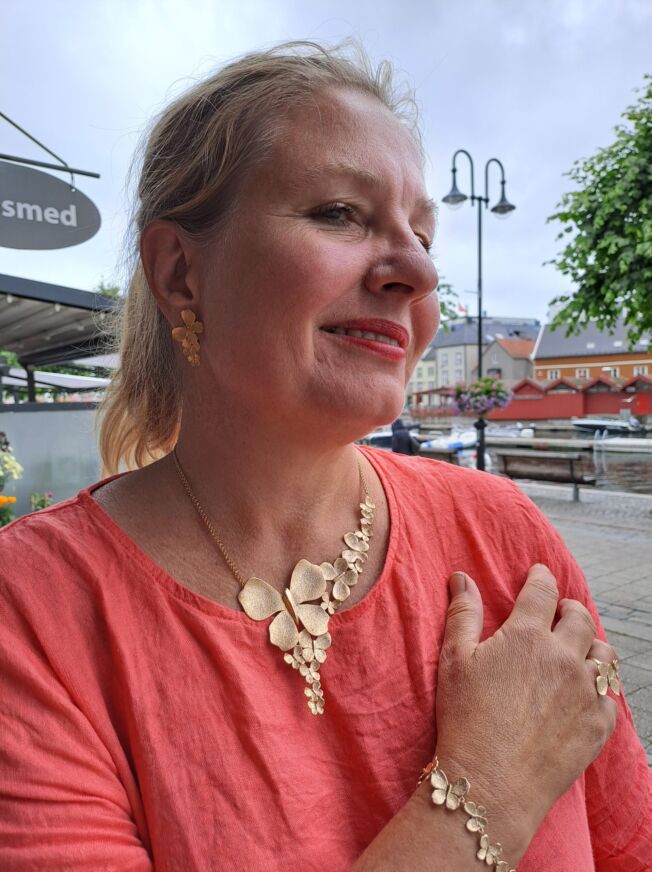 Catwalk Exclusive Stardust Butterfly collier i forgylt silver