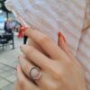OLE LYNGGAARD COPENHAGEN Lotus ring 3 i sølv og gull med blush månesten