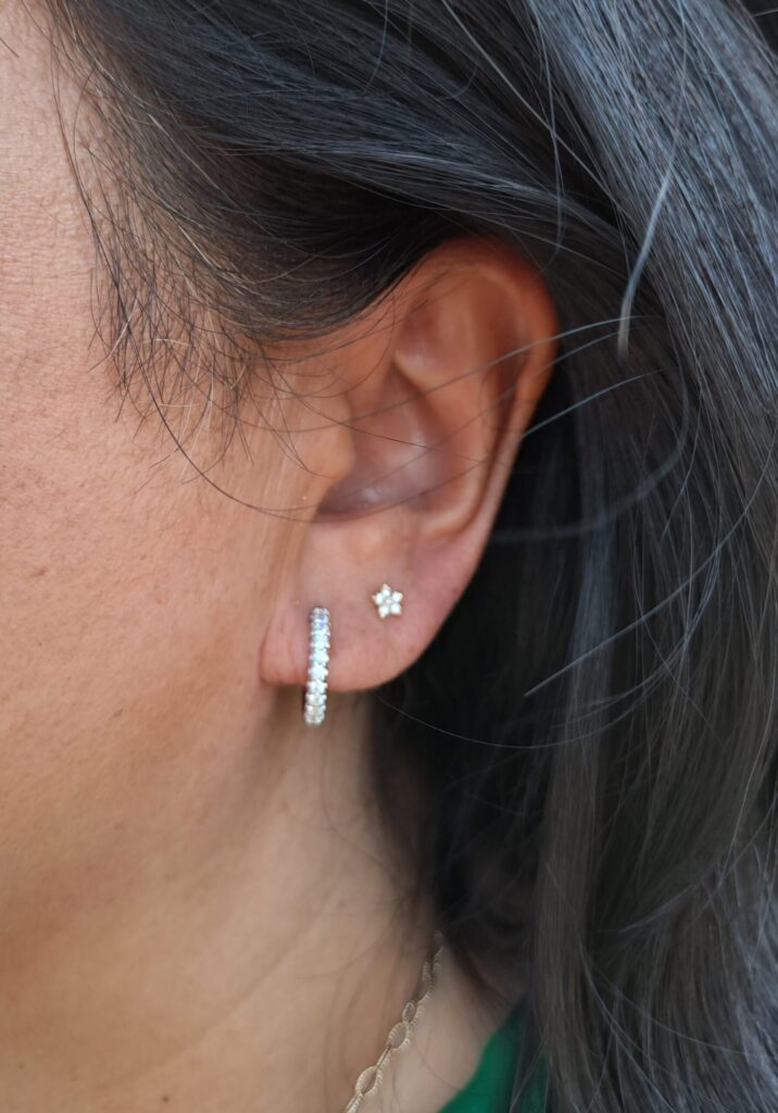 Hvitt gull ørering med diamanter 0,31 ct