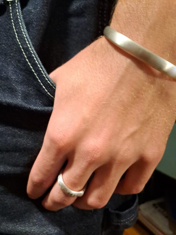 OLE LYNGGAARD COPENHAGEN Julius ring i sølv