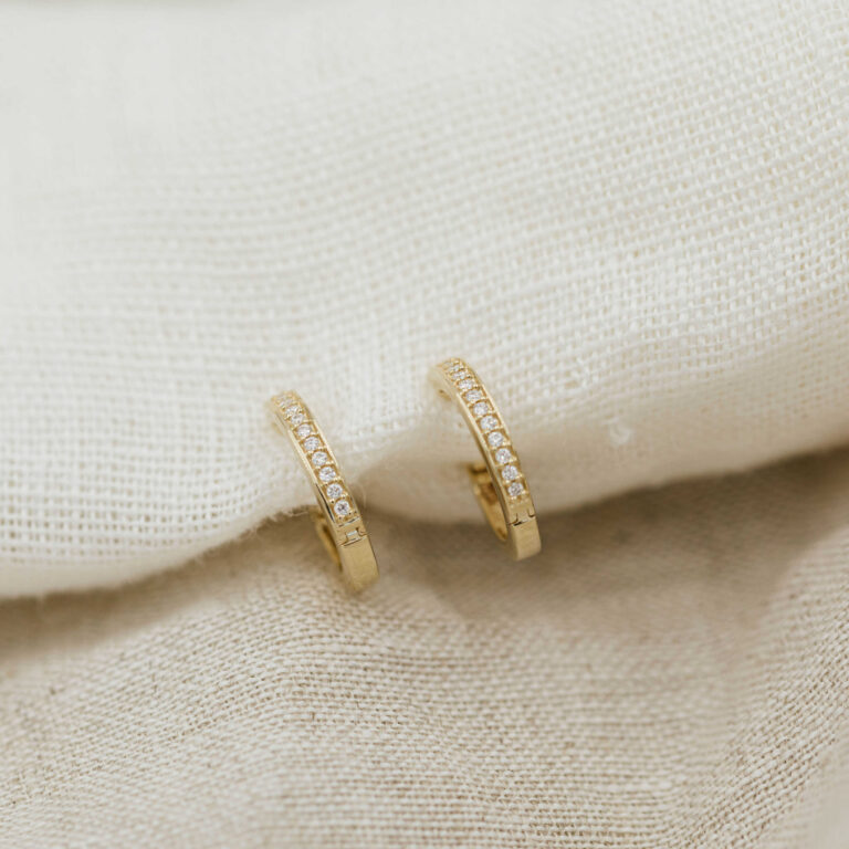 Gult gull ørering med diamanter Ø 12,5 mm