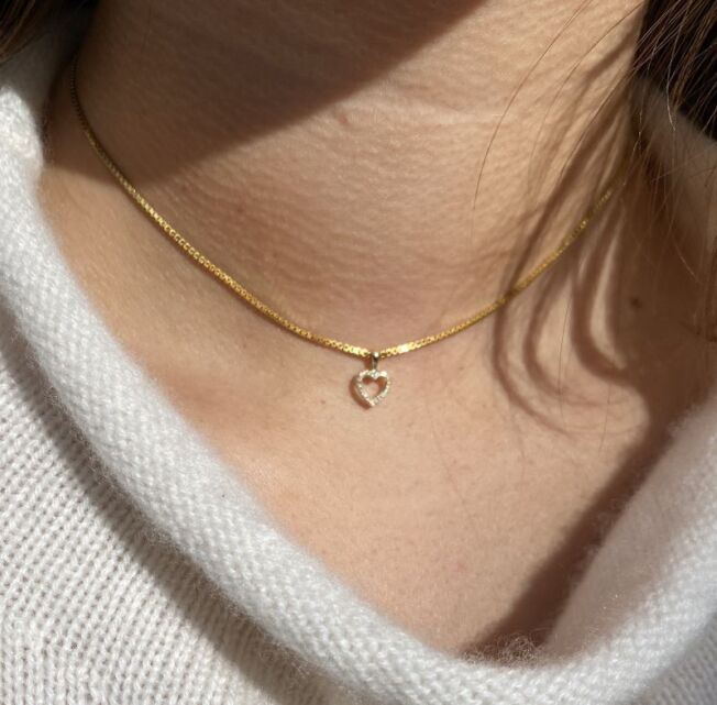 Prins og prinsesse, gult gull hjerte med diamanter 0,04ct