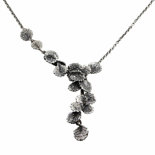 Huldreverket "Løv" oksidert collier