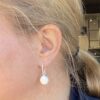 Susanne Friis Bjørner øreanheng, sølv til creoler/ øreringer med flate ferskvannsperler
