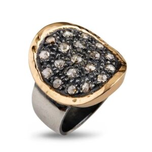 By Birdie "Topkapi" ring i sølv med gult gull detaljer og diamanter