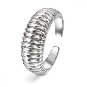 Allsize ring i sølv med riller