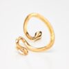 OLE LYNGGAARD COPENHAGEN Snakes ring i gult gull