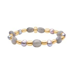 Armbånd med grå ferskvannsperler og labradoritt, i mellom disse er det forgylte hematitt. Labradoritt er en grå sten , som spiller i flere flotte blåfarger.Det sies at den minner om nordlyset Den har vørt kjent for spirituell klarhet og beskyttelse.