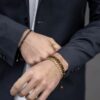 Son of Noa "Son" panser armbånd i børstet gullfarget stål