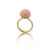 Noën "Dolce" ring i forgylt, blankt sølv med rosa korall-kompositt, mellom