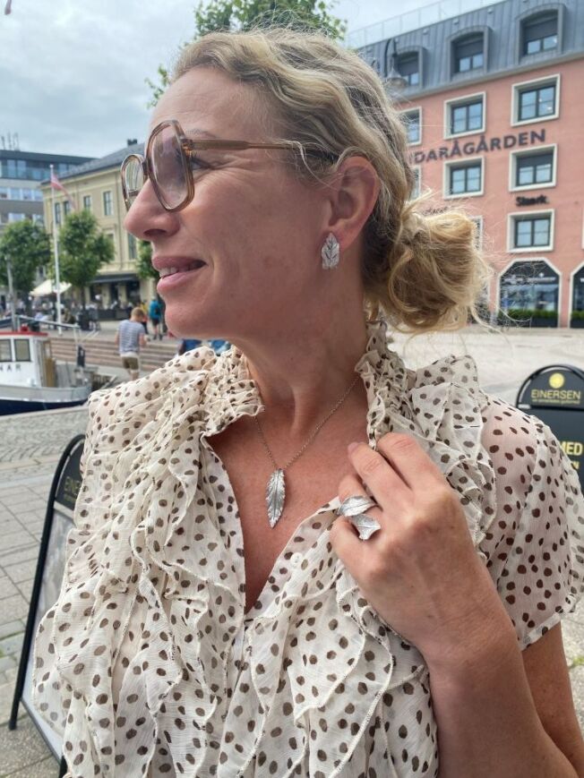 Catwalk Exclusive Stardust Leaf anheng i rhodinert sølv