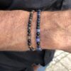 Armbånd med sort agat, sodalitt og stål