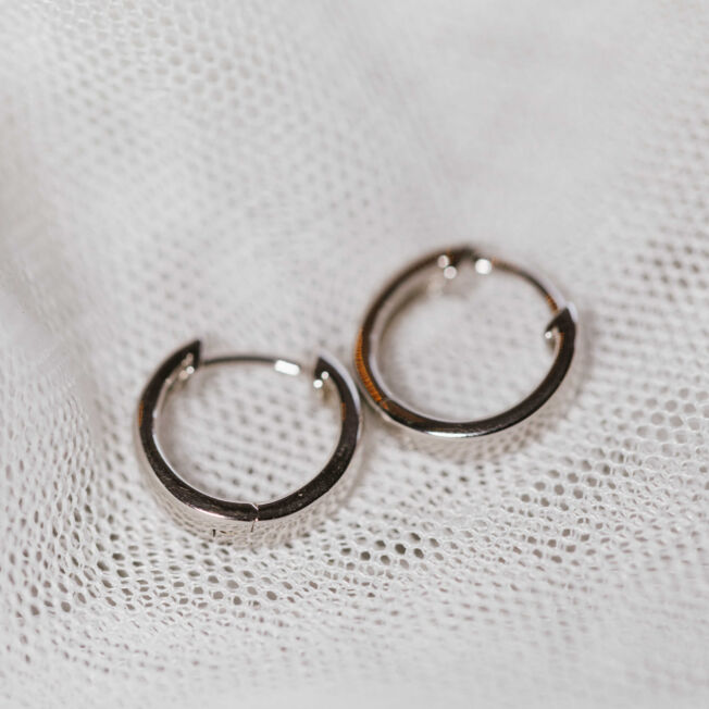 Ørering 11 mm i rhodinert sølv