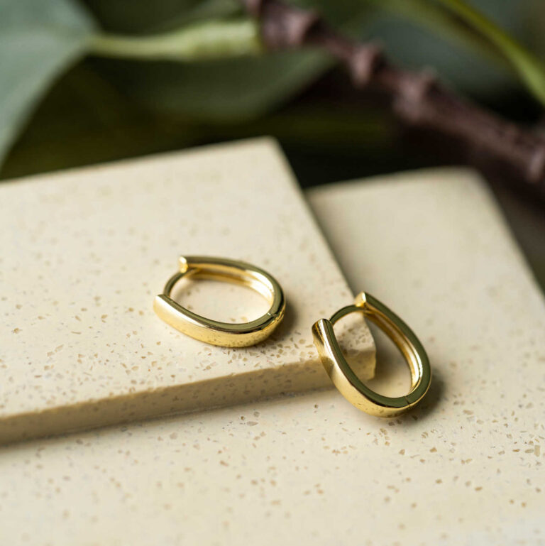 Ørering oval forgylt sølv