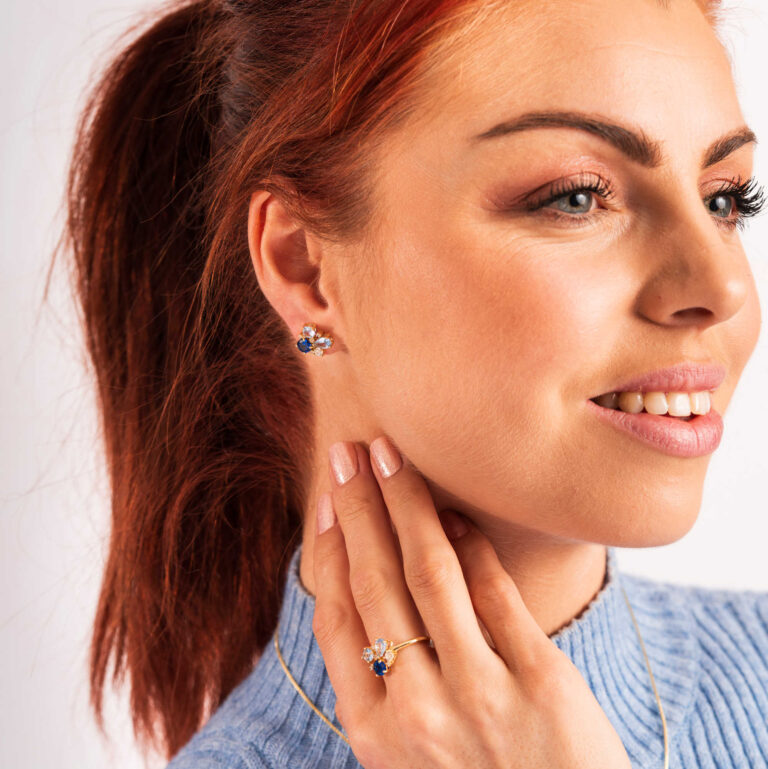Pan "Glam" ring i forgylt sølv med c.zirkonia i blå toner