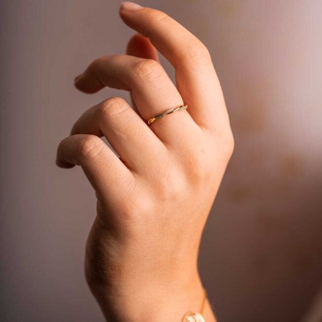 Pan "Friendship" ring i forgylt sølv med c.zirkonia