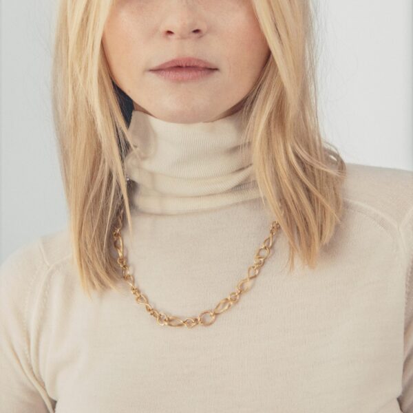 OLE LYNGGAARD COPENHAGEN Love Collier small i gult og rosé gull