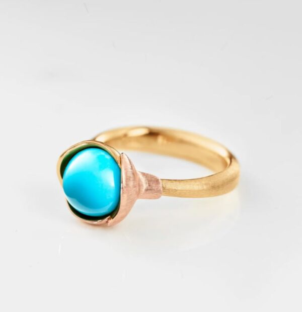 OLE LYNGGAARD COPENHAGEN Lotus ring 1 med turkis i gult gull