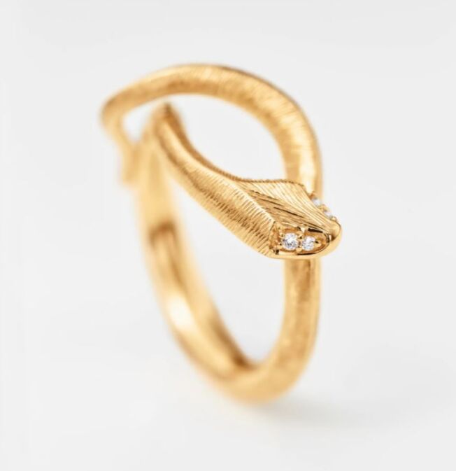 OLE LYNGGAARD COPENHAGEN Snakes ring i gult gull liten