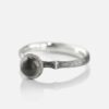 OLE LYNGGAARD COPENHAGEN Lotus ring 0 i sølv med grå månesten