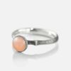 OLE LYNGGAARD COPENHAGEN Lotus Tiny 0 ring i sølv med blush månesten