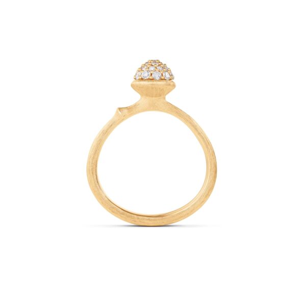 Lotus Tiny ring i gult gull med diamanter fra Ole Lynggaard. Einersen GUll, gullsm