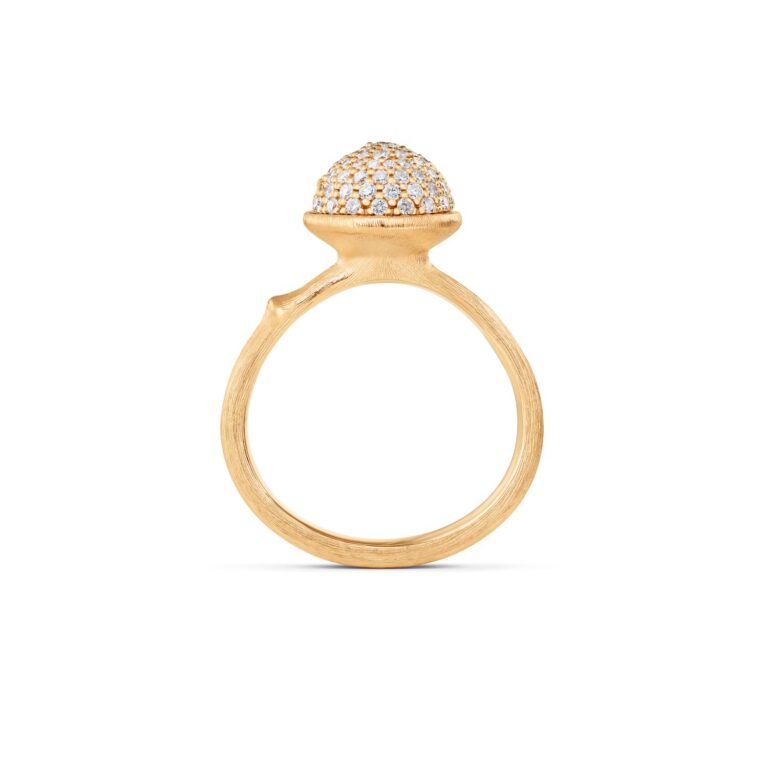 OLE LYNGGAARD COPENHAGEN Lotus ring pavé mellom i gult gull med diamanter