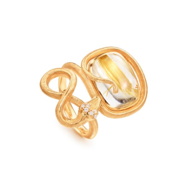 OLE LYNGGAARD COPENHAGEN  Snakes ring i gult gull med rutilkvarts og diamanter