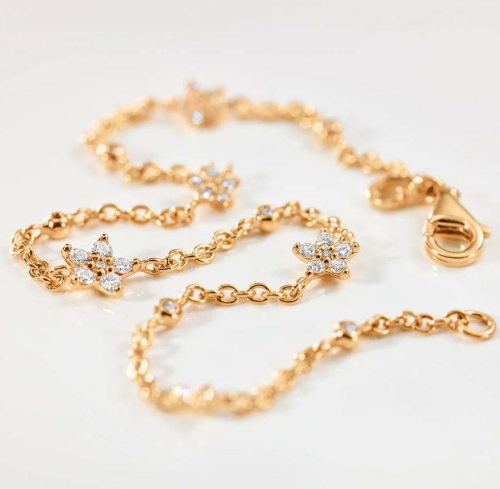 OLE LYNGGAARD COPENHAGEN Shooting Stars armbånd med 5 diamant stjerner