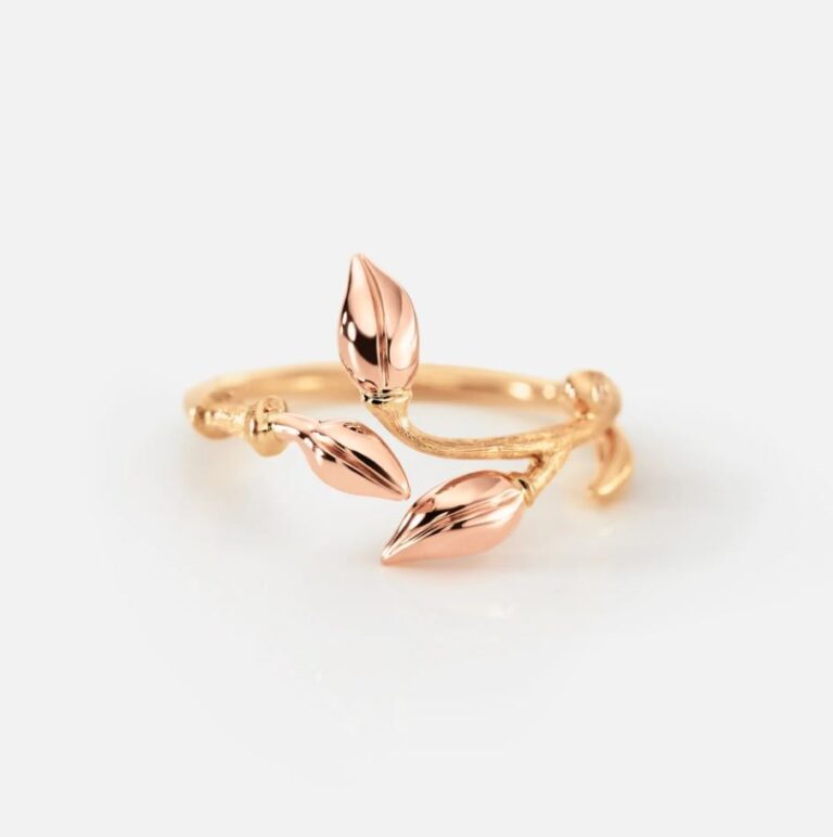 OLE LYNGGAARD COPENHAGEN "Blooming" ring i gult og rosé gull