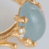 OLE LYNGGAARD COPENHAGEN BoHo ring small i gult gull med akvamarin
