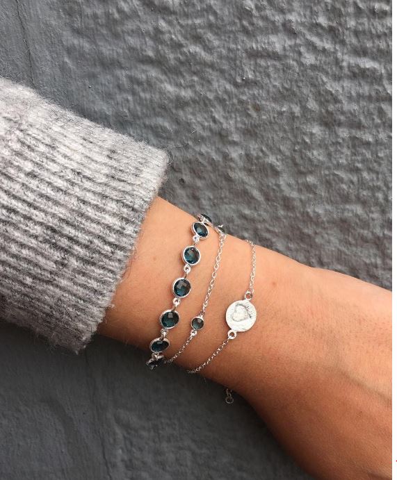 Susanne Friis Bjørner sølv armbånd med 3 London blå krystaller