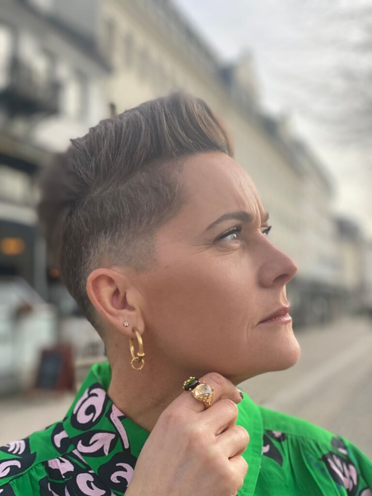 OLE LYNGGAARD COPENHAGEN BoHo ring double i gult gull med rutilkvarts og grønn turmalin.