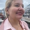 Susanne Friis Bjørner ørepynt i forgylt sølv med sort agat, krok