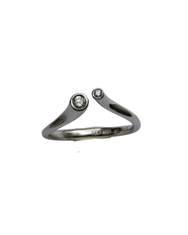 Noën «Twist ring» i hvitt gull