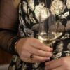 Noën «Dolce medium» ring i børstet forgylt sølv med røkkvarts