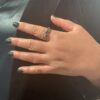 By Birdie "Elisabeth Cabochon" ring i sølv med gult gull detaljer og stener