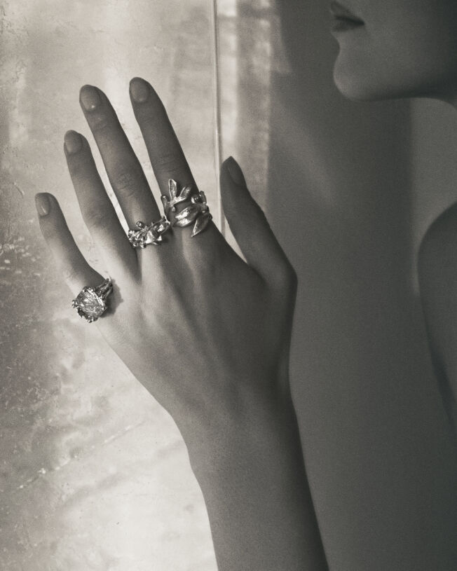 OLE LYNGGAARD COPENHAGEN  Forest ring i gult med diamant